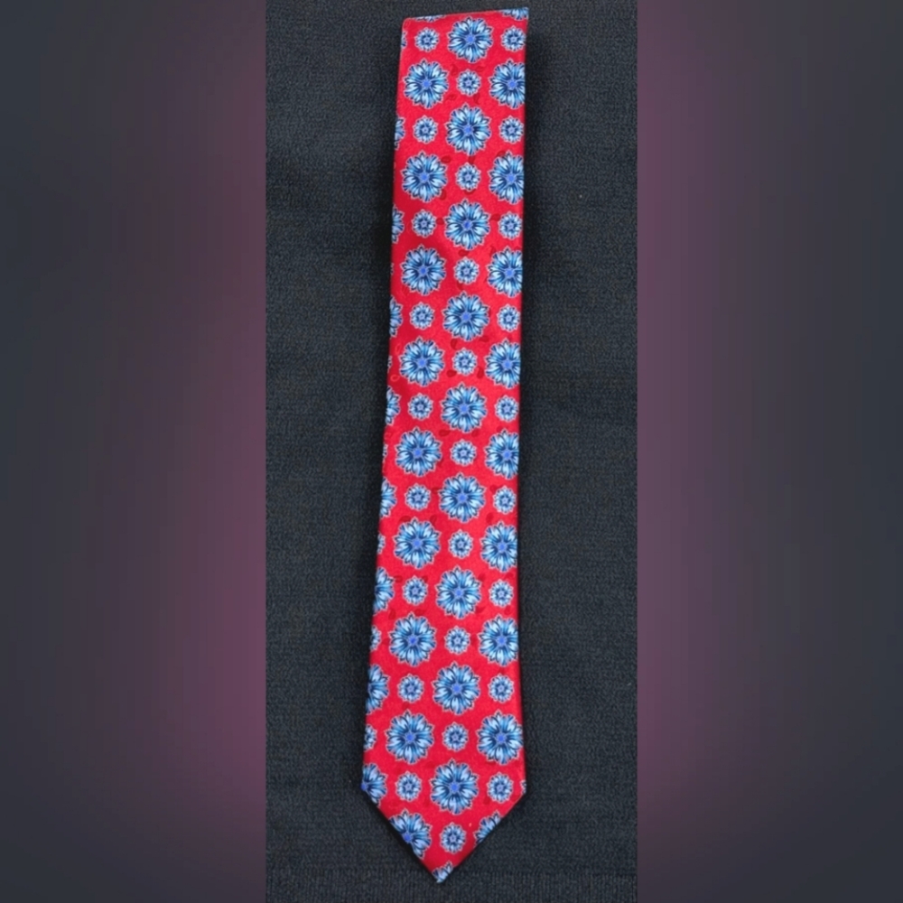 NWOT ERMENEGILDO ZEGNA 👔 100% Silk ◇ Gorgeous Red and Blue Floral Men's Tie